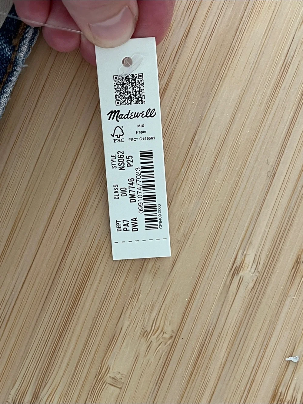 Madewell Petite Darted Barrel Leg jean NWT